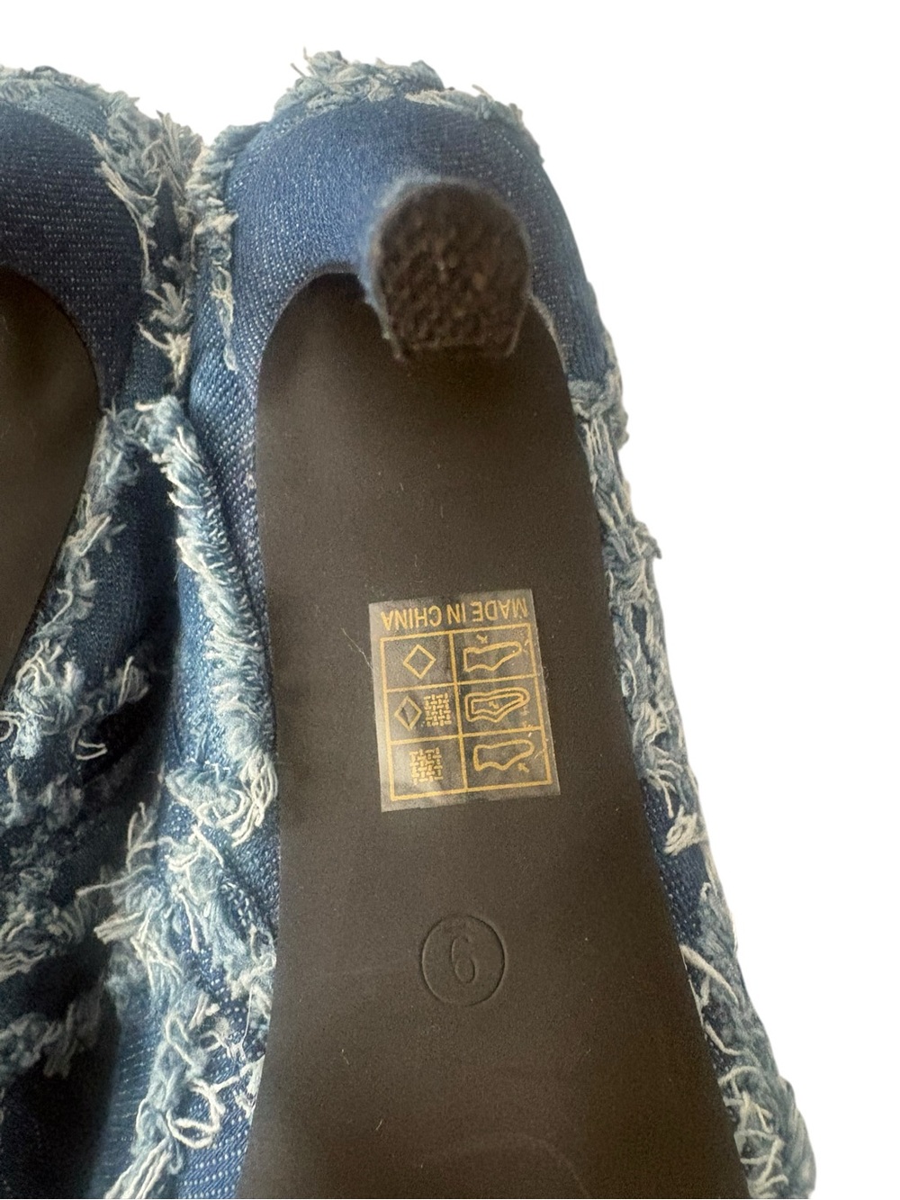 Denim Frayed Patchwork heeled boots size 9 - Picture 12 of 16